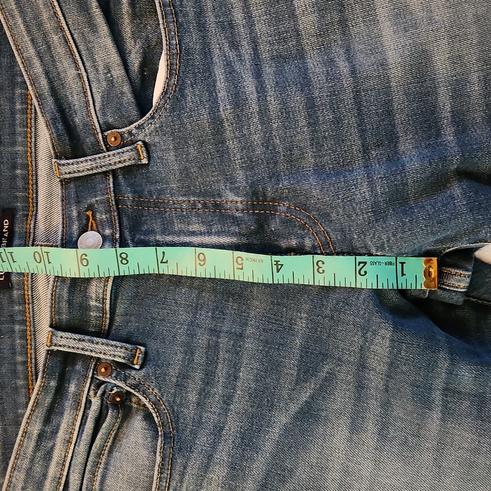***Lucky Brand distressed Jeans - Picture 4 of 11